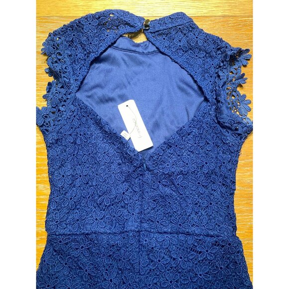 Womens Navy Blue Floral Lace Romper Short Sleeve Keyhole Back Elegant Design - Picture 7 of 7